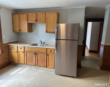 82 Lorenzo Street - Photo Thumbnail 9