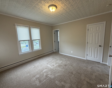 1706 Thomaston Avenue - Photo Thumbnail 16