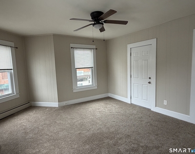 1706 Thomaston Avenue - Photo Thumbnail 10