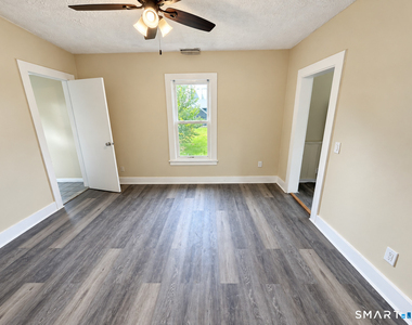 7 Rockwood Avenue - Photo Thumbnail 5