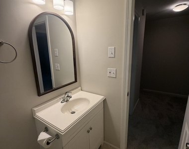 391 Main Street - Photo Thumbnail 13