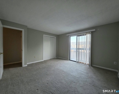 1448 Meriden Road - Photo Thumbnail 20