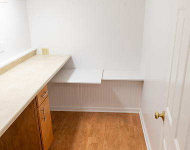 34 Center Avenue - Photo Thumbnail 13