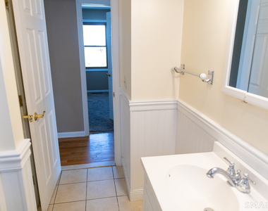 34 Center Avenue - Photo Thumbnail 9