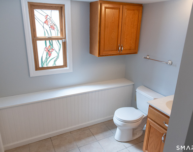 34 Center Avenue - Photo Thumbnail 15