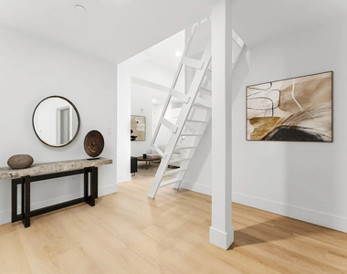 55 Broad Street - Photo Thumbnail 1