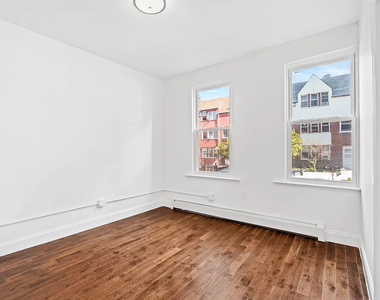 23-46 33rd Avenue - Photo Thumbnail 4