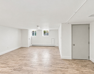 23-46 33rd Avenue - Photo Thumbnail 11