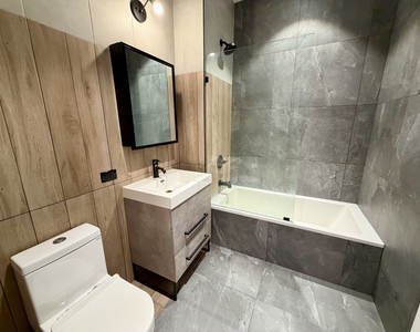 1613 Brooklyn Avenue - Photo Thumbnail 12