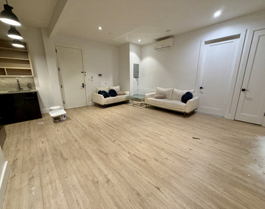 1613 Brooklyn Avenue - Photo Thumbnail 8