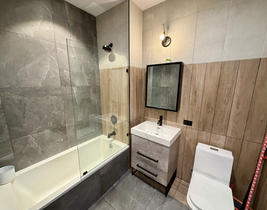 1613 Brooklyn Avenue - Photo Thumbnail 9