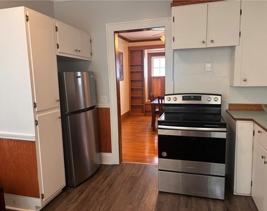 786 Genesee Park Boulevard - Photo Thumbnail 11
