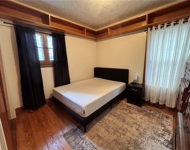 786 Genesee Park Boulevard - Photo Thumbnail 15