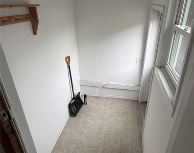 27 Martin Street - Photo Thumbnail 2