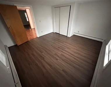 27 Martin Street - Photo Thumbnail 11