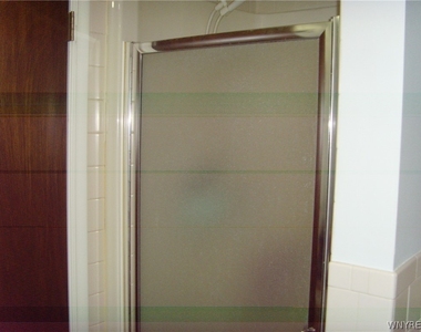 4224 California Road - Photo Thumbnail 6