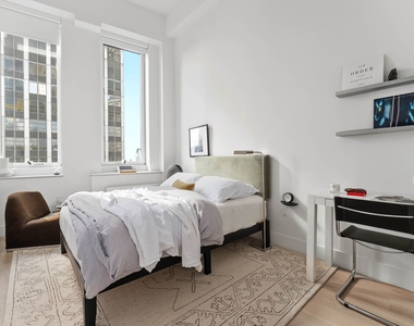 55 Broad Street - Photo Thumbnail 2