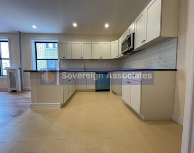 651 West 171st Street - Photo Thumbnail 3