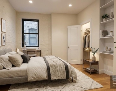 West 11th Street - Photo Thumbnail 5