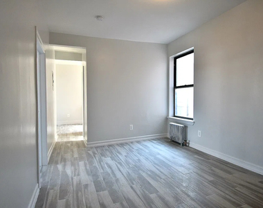 4298 Park Avenue - Photo Thumbnail 1