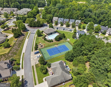 1849 Blackstone Way - Photo Thumbnail 7