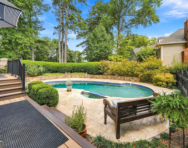 2600 Club Springs Drive - Photo Thumbnail 18