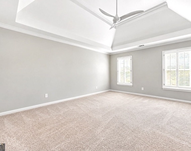 2600 Club Springs Drive - Photo Thumbnail 21