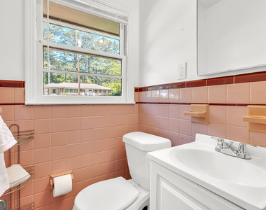 2288 Bryant Drive - Photo Thumbnail 10