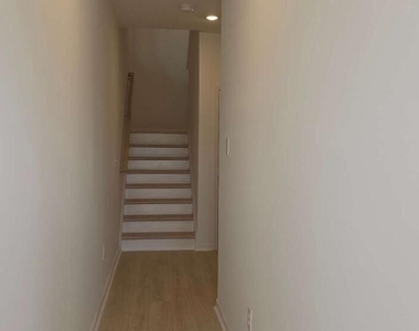 607 Rose Hill Lane - Photo Thumbnail 28
