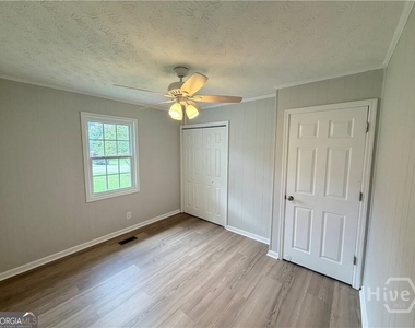 1282 Kesler Road - Photo Thumbnail 10