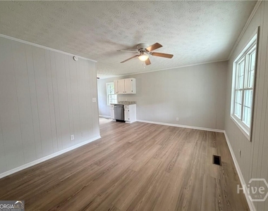 1282 Kesler Road - Photo Thumbnail 4
