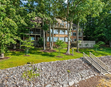 6576 Yacht Club Road - Photo Thumbnail 14