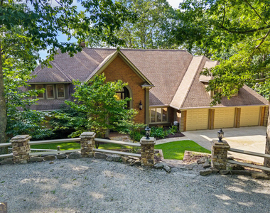 6576 Yacht Club Road - Photo Thumbnail 5