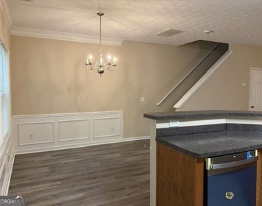 226 Ridge Mill Drive - Photo Thumbnail 2