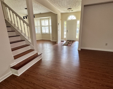 2340 Bretdale Road - Photo Thumbnail 6