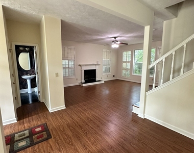 2340 Bretdale Road - Photo Thumbnail 5