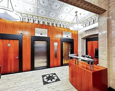 248 West 35th Street - Photo Thumbnail 5