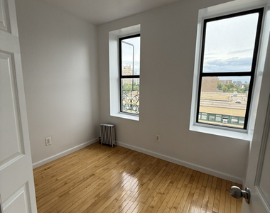 1484 Amsterdam Avenue - Photo Thumbnail 3