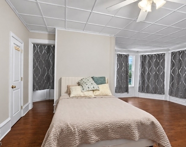 1 Franklin Pl - Photo Thumbnail 5
