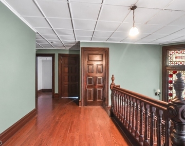 1 Franklin Pl - Photo Thumbnail 6