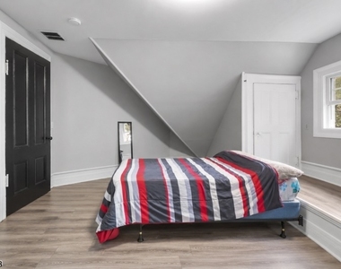 1 Franklin Pl - Photo Thumbnail 8