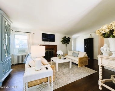 370 Macarthur Avenue - Photo Thumbnail 4