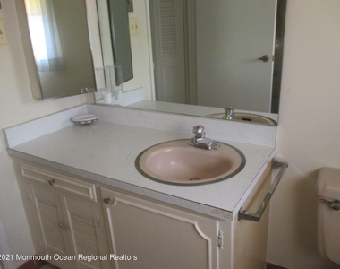 354c Dorchester Drive - Photo Thumbnail 11