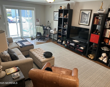 303 Sunset Avenue - Photo Thumbnail 1