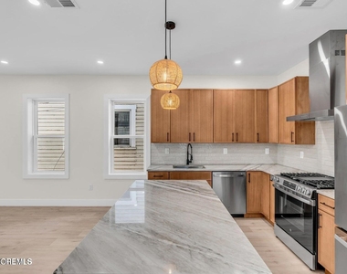 817 Central Avenue - Photo Thumbnail 8