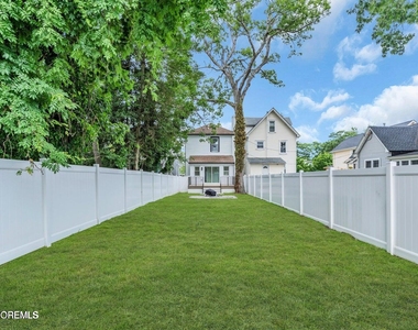 817 Central Avenue - Photo Thumbnail 26