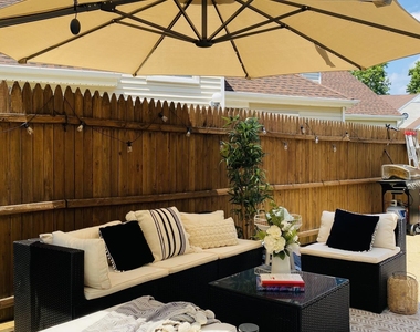 14 Cooper Court - Photo Thumbnail 2