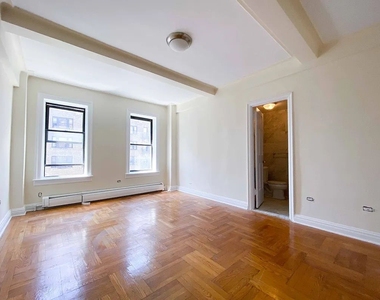 West 79 Street - Photo Thumbnail 2