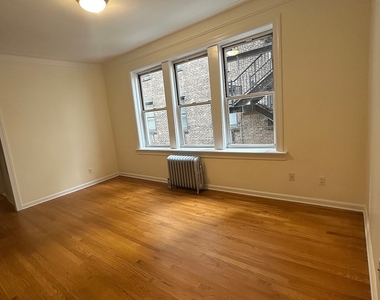 West 13 Street - Photo Thumbnail 6