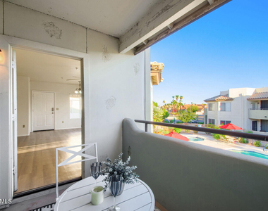 1825 W Ray Road - Photo Thumbnail 6